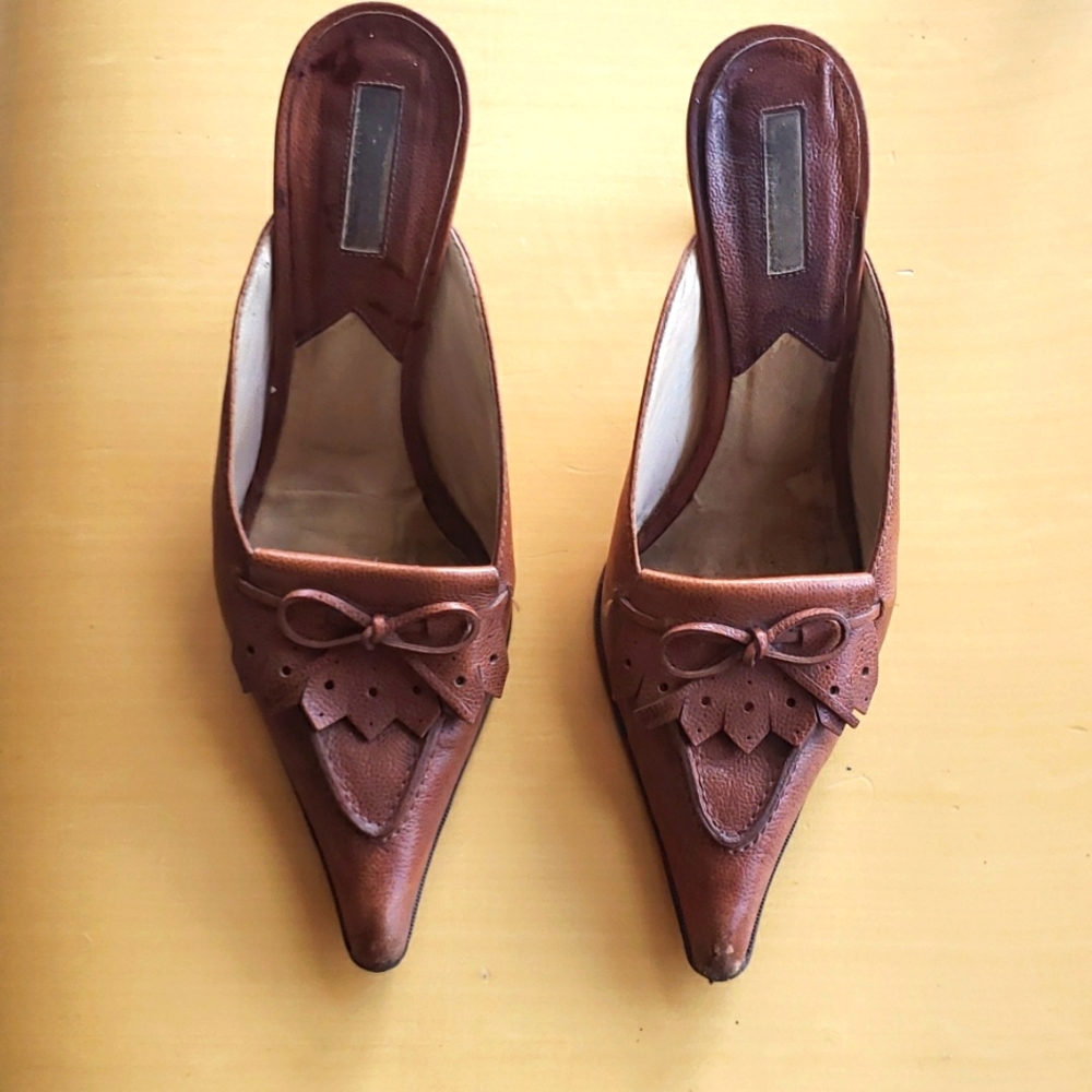 Rare Micheal Kors Cognac Mule